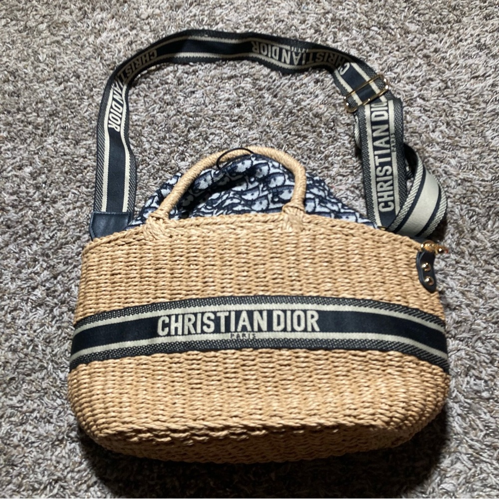 Christian Dior Oblique Wicker Basket Bag - Picture 6 of 10